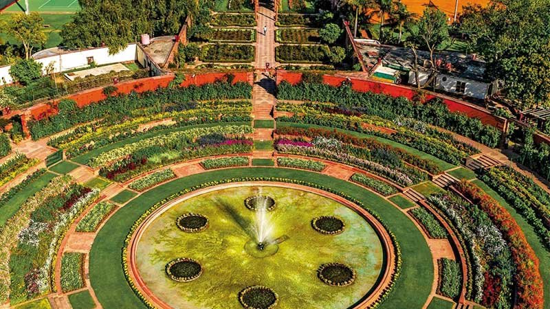 Amrit Udyan (Mughal Garden Delhi), Ticket Price, Entry Timing, Booking